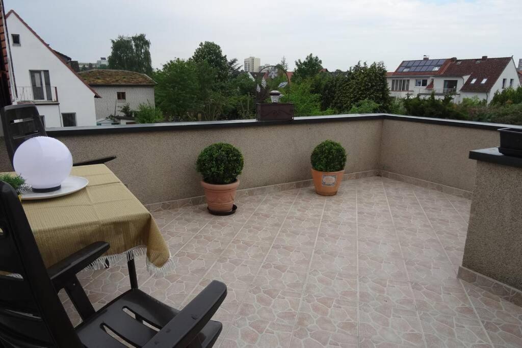Ferienwohnung Ca 110 Qm Zzgl 17 Qm Terrasse Hannover Bagian luar foto