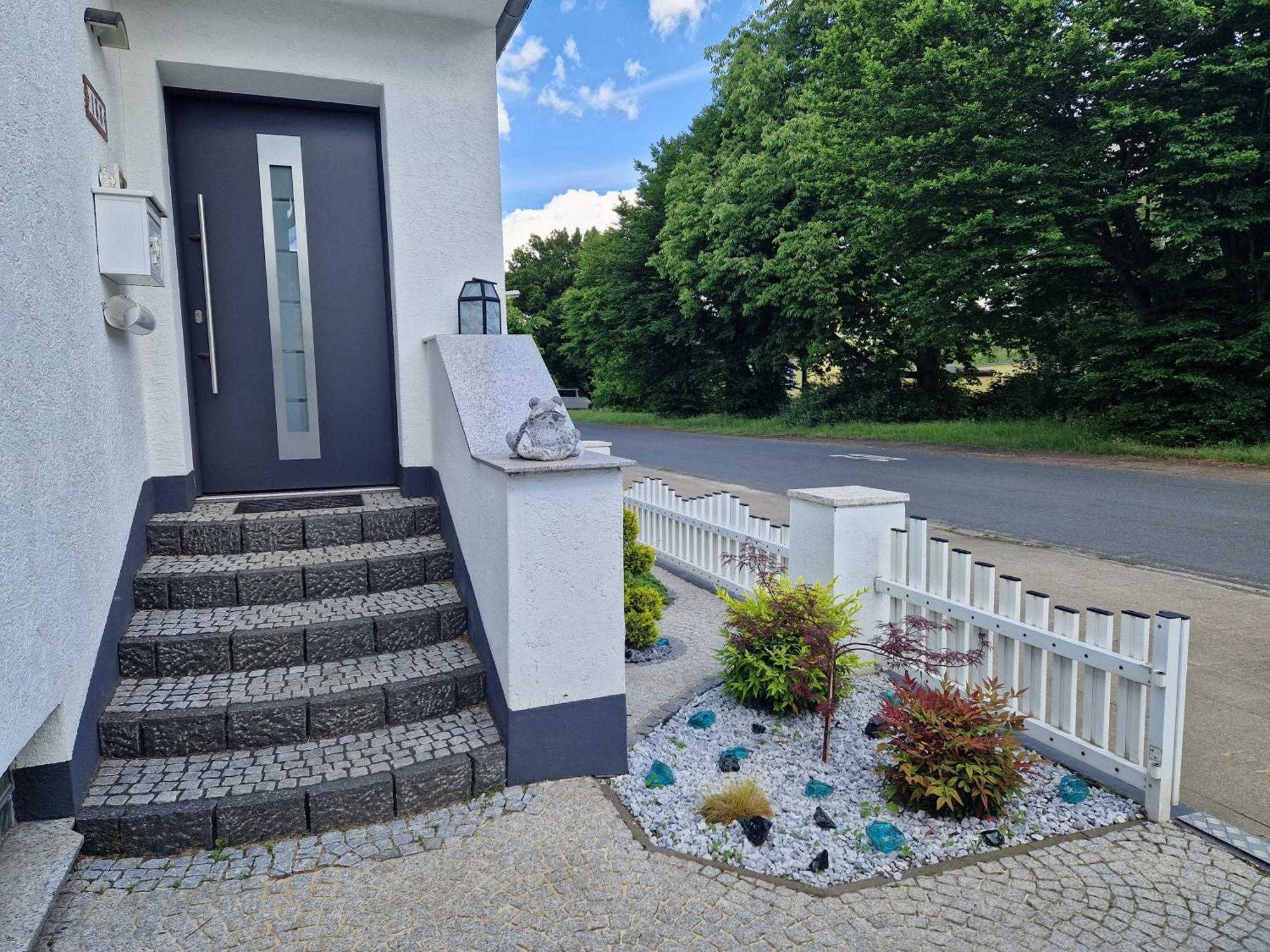 Ferienwohnung Ca 110 Qm Zzgl 17 Qm Terrasse Hannover Bagian luar foto